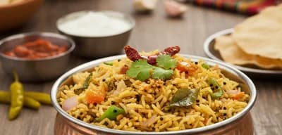 Kathiyawadi Vaghareli Khichdi recipe