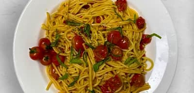 Spaghetti with Cherry Tomatoes recipe