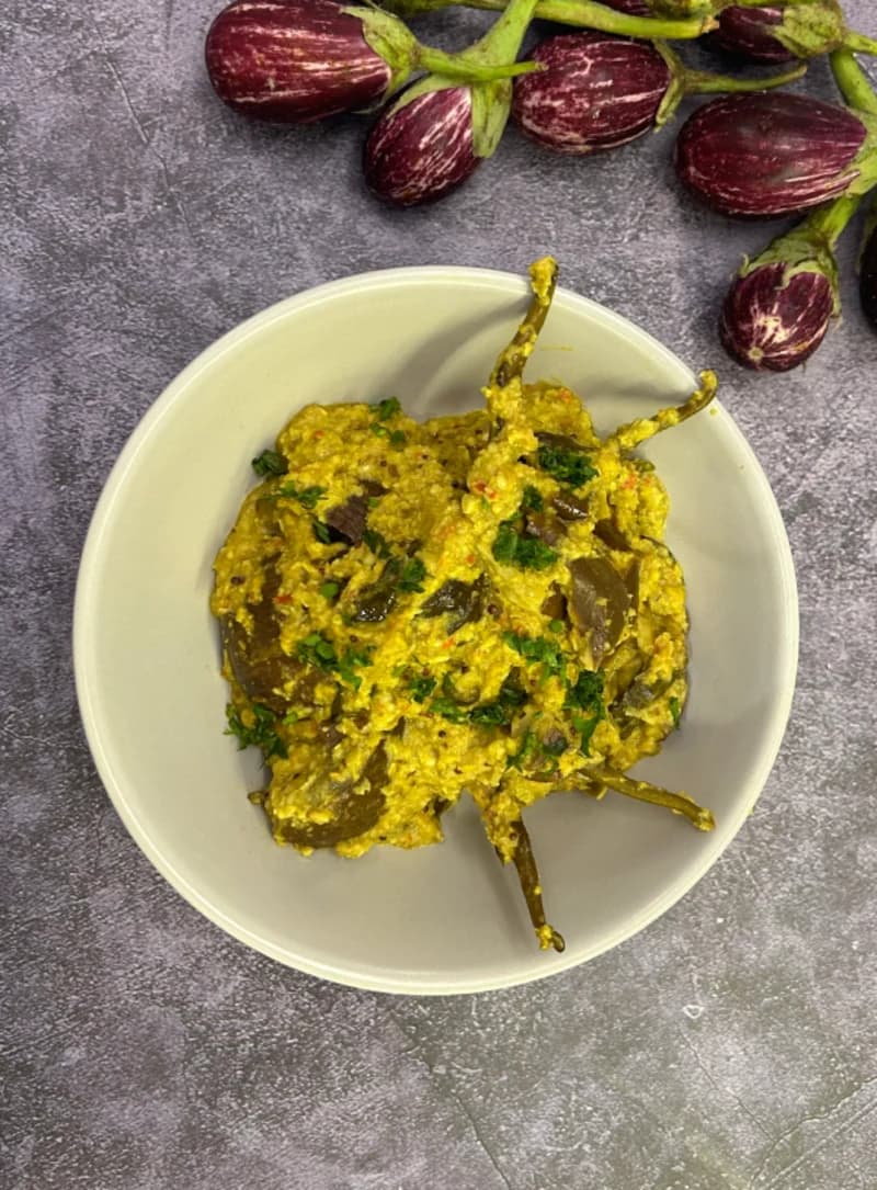 Andhra Stuffed Brinjal Gravy recipe