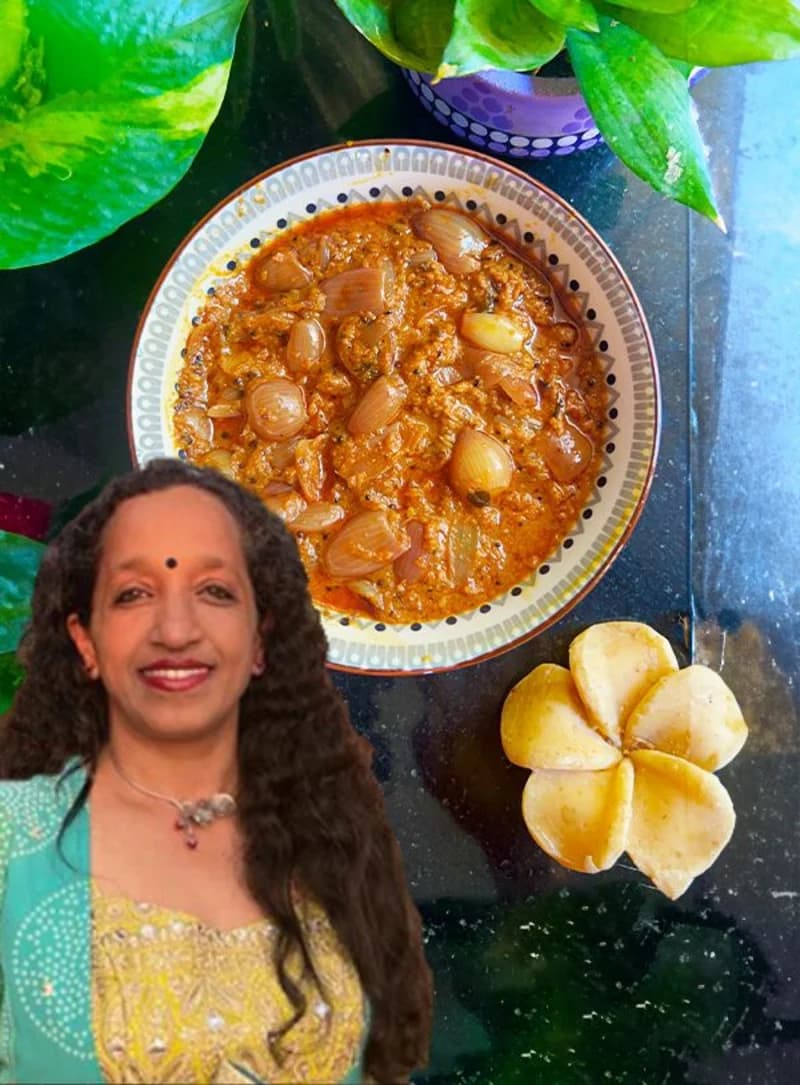 Ulli Theeyal by Sudscooks recipe