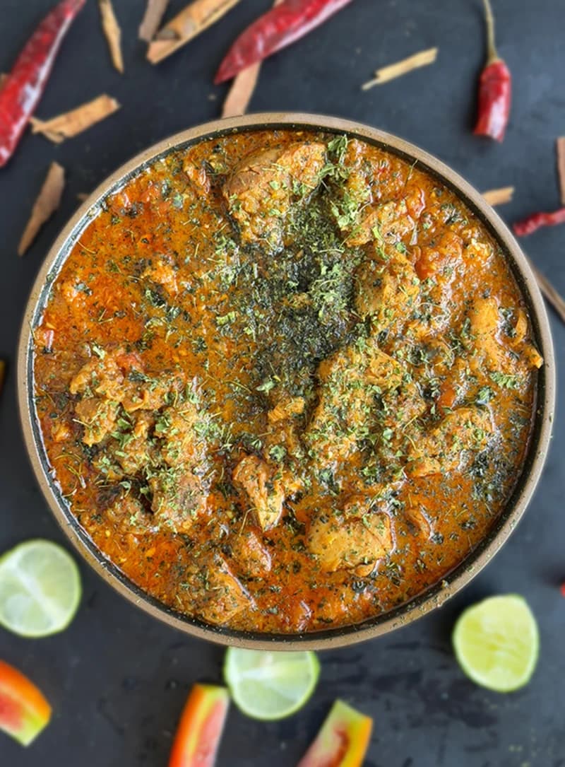 Dhaba Style Chicken Curry recipe