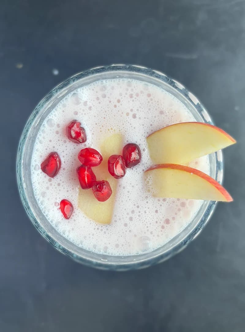 Apple Pomegranate Smoothie recipe